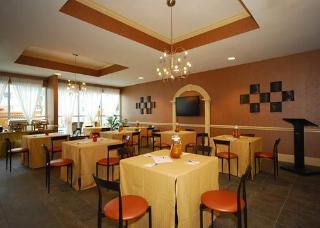 Hotel Comfort Inn & Suites