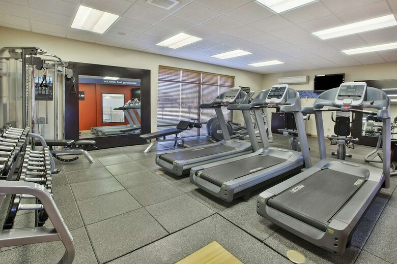 Hotel Hampton Inn & Suites Plattsburgh