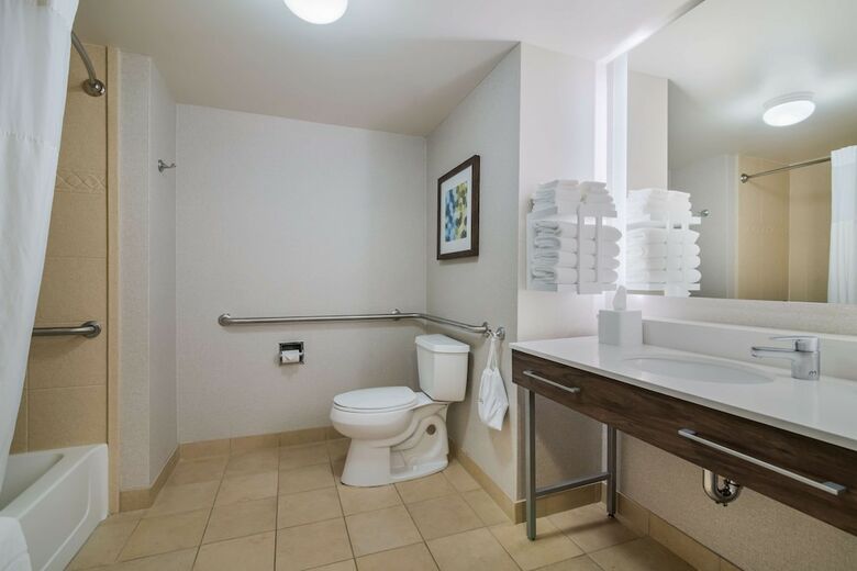 Hotel Hampton Inn & Suites Plattsburgh