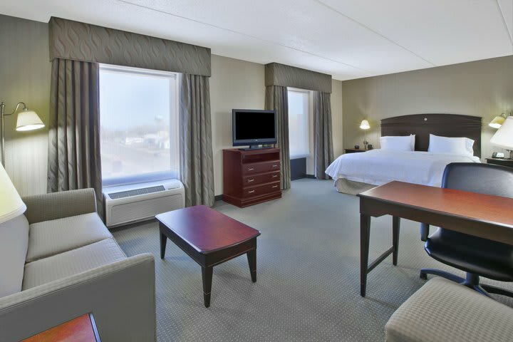 Hotel Hampton Inn & Suites Plattsburgh