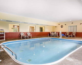 Hotel Comfort Suites