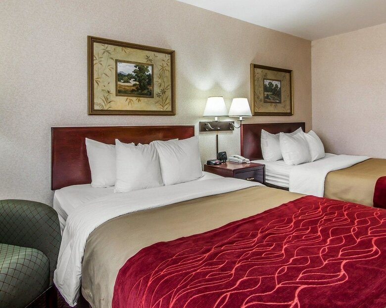 Hotel Comfort Inn & Suites