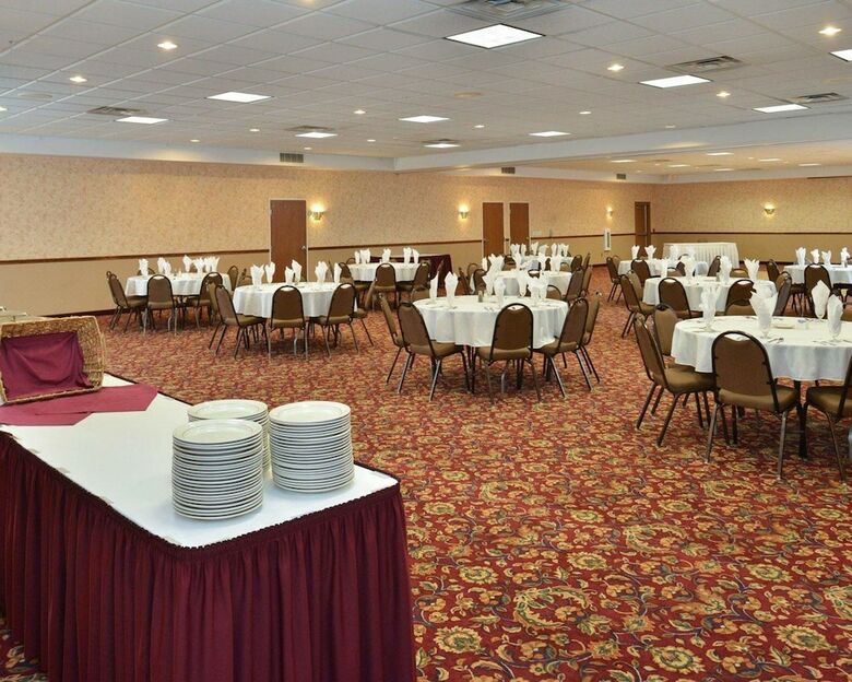 Hotel Comfort Inn & Suites