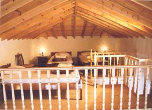 Villa Troyan Hill Apartments