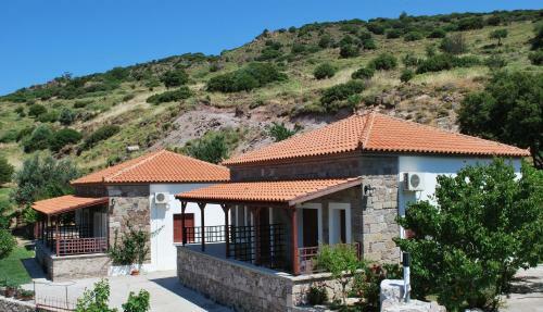 Villa Troyan Hill Apartments
