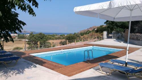 Villa Troyan Hill Apartments