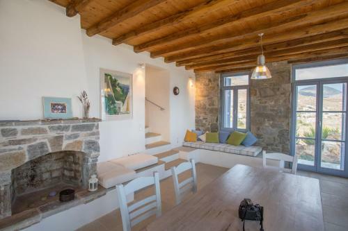 Serifos Stone Villa B