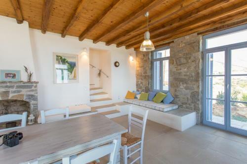 Serifos Stone Villa B