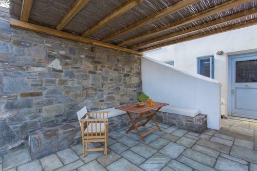 Serifos Stone Villa B
