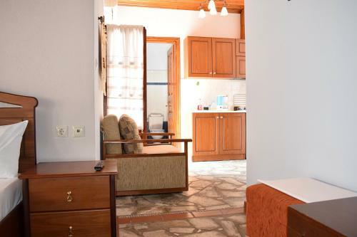 Hostal Guesthouse Filyra