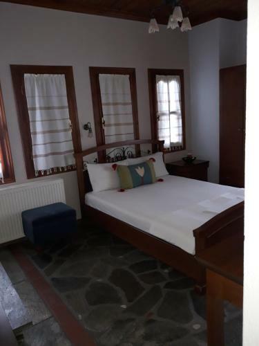 Hostal Guesthouse Filyra