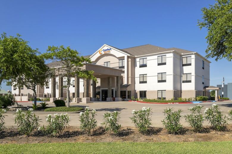 Hotel Comfort Suites