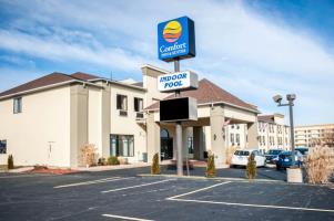 Hotel Comfort Inn & Suites