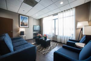 Hotel Comfort Inn & Suites