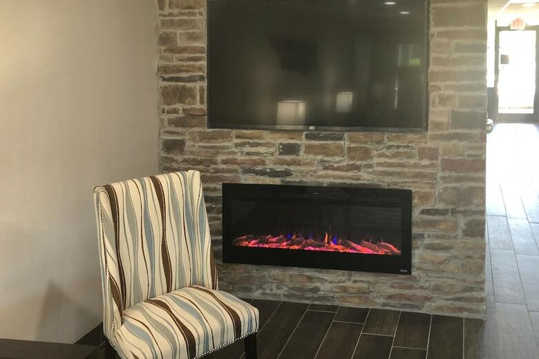 Hotel Comfort Inn