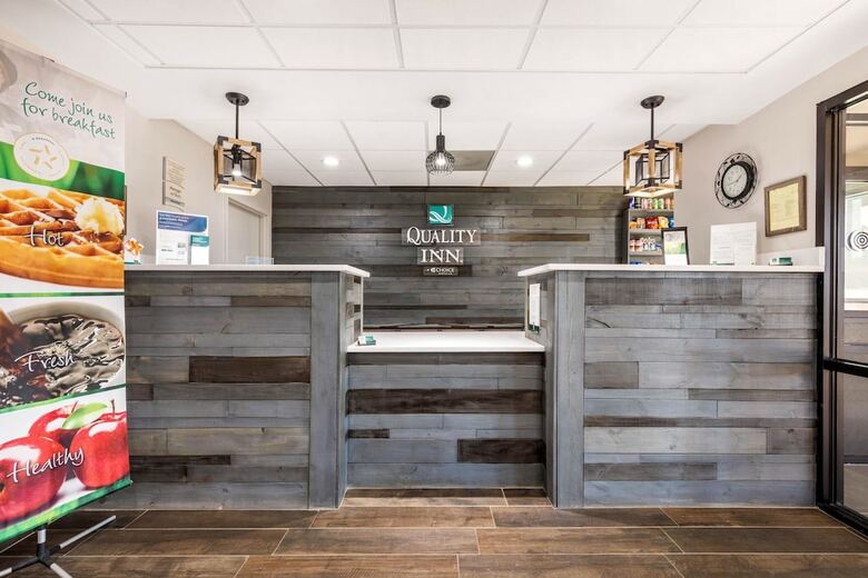 Hotel Comfort Inn