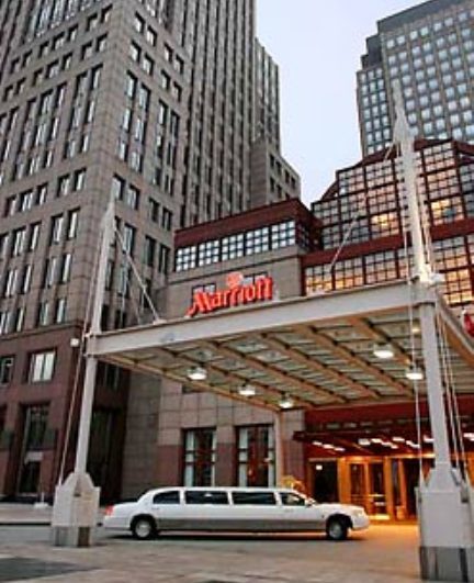 Hotel Cleveland Marriott Downtown