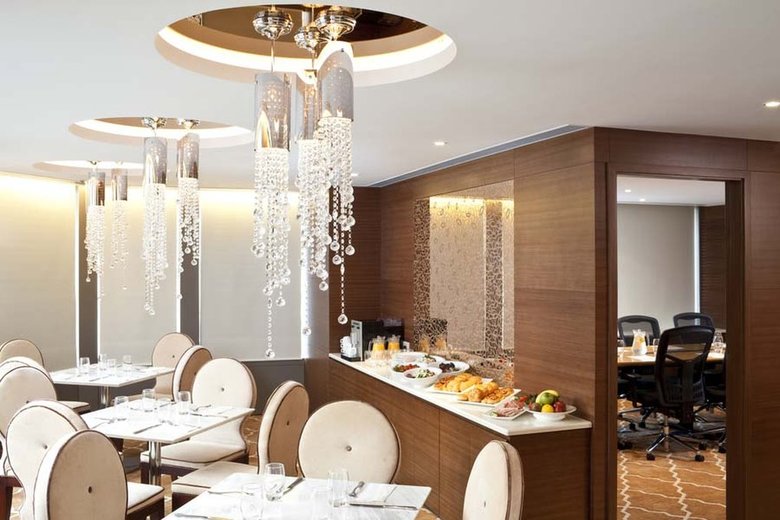 Cosmo Hotel Mongkok