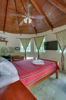 Hotel Midas Resort