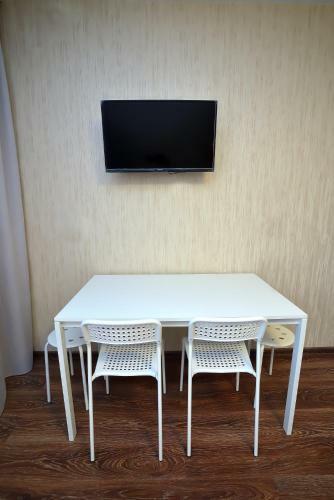 Apartment On Universitetskaya Naberezhnaya 48
