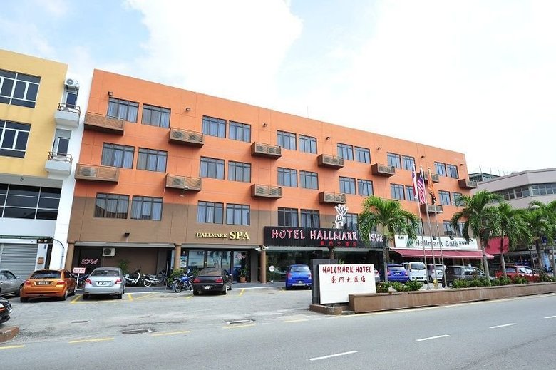 Hallmark Hotel