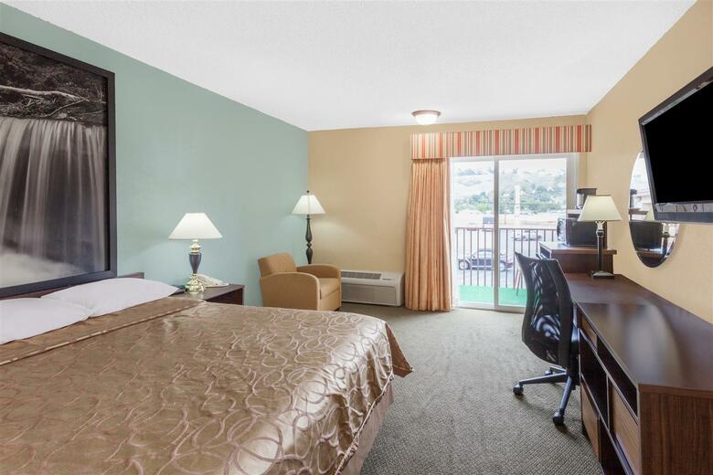 Hotel Super 8 Oceanside