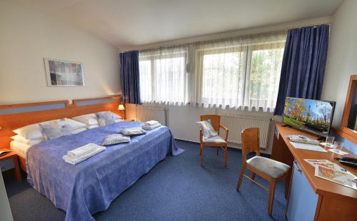 Ea Hotel Populus