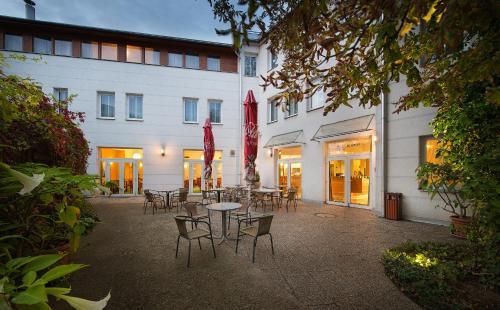 Ea Hotel Populus