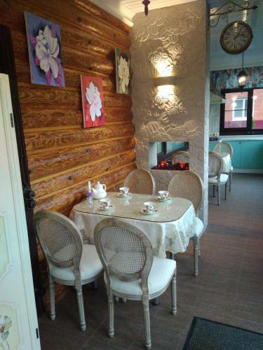 Hostal Tsvetochnoya 24