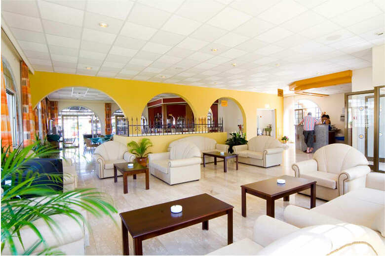 Aparthotel Cosmelenia