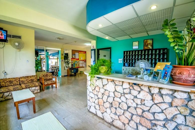 Hotel Apartments Aphelandra