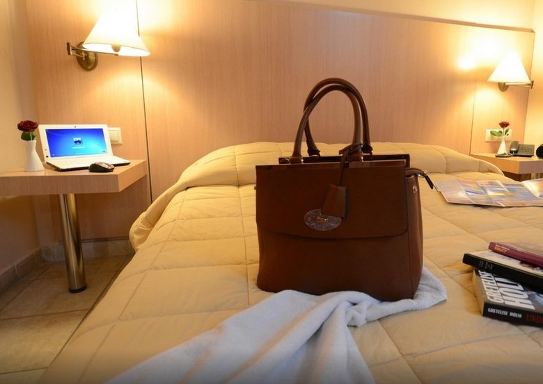 Hotel Citi Live
