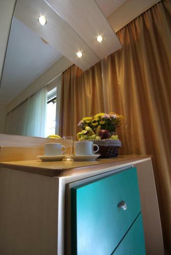 Poseidon Hotel And Apartments