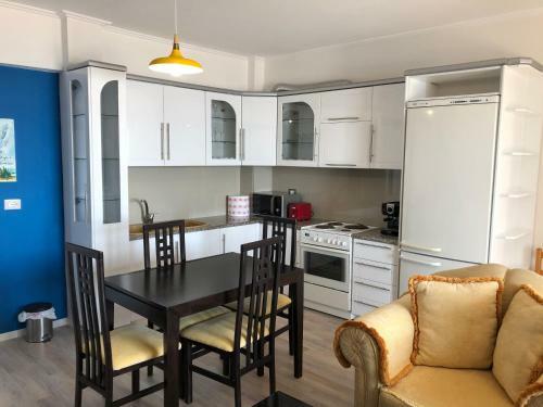 Seaside - Rosetta Apartment