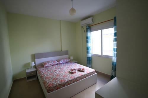 Cozy Sea View Apartment
