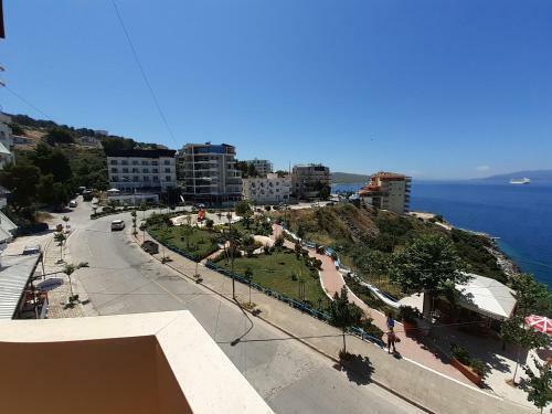 Del Mar Sea View Apartment