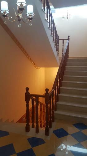 Hotel Kompleksi Gjoni