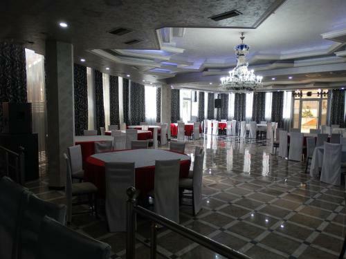 Garden Palase Hotel
