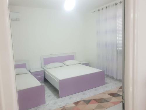Hostal Guesthouse Anila