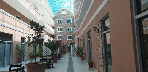 Hotel Kompleksi Caushi