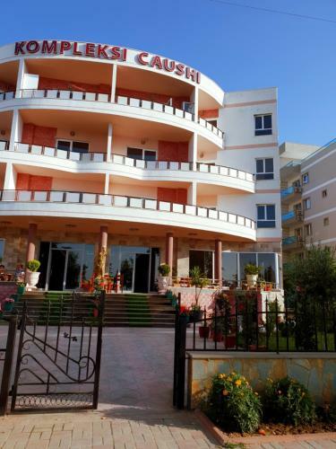 Hotel Kompleksi Caushi