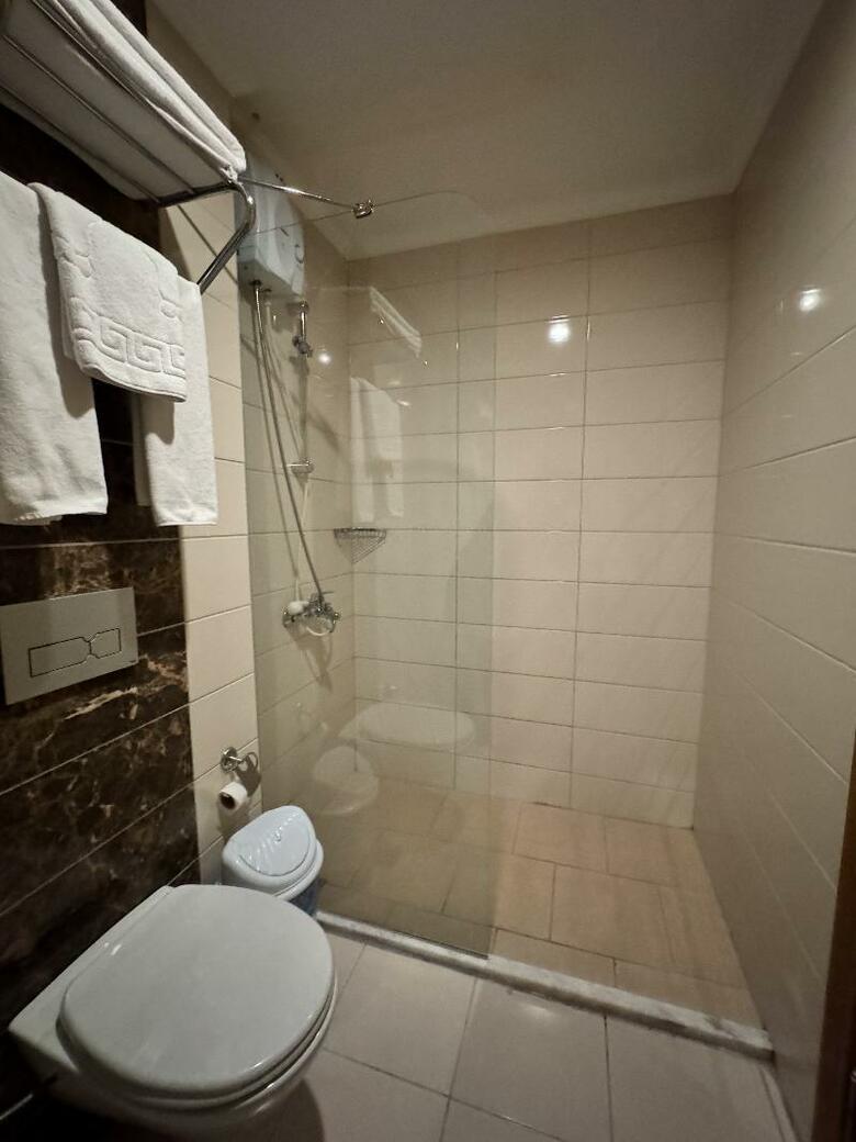 Hotel Mitos Apartments