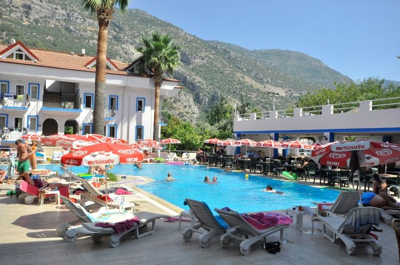 Akdeniz Beach Hotel