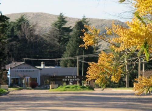 Posada Hoster�a La Pen�nsula
