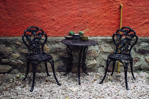 Posada Hoster�a La Pen�nsula