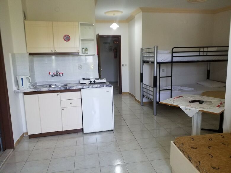 Hotel Kamelya Apartments
