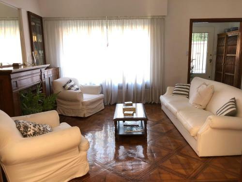 Olivos�s Home