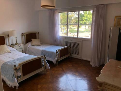 Olivos�s Home