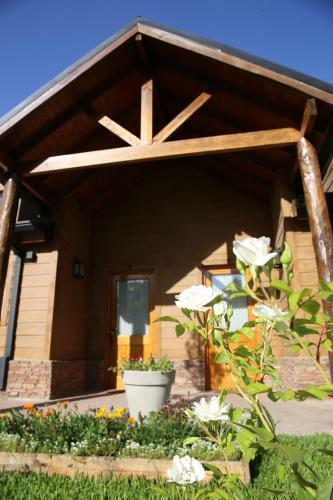 Lodge La Reserva. Caba�as, Apart.