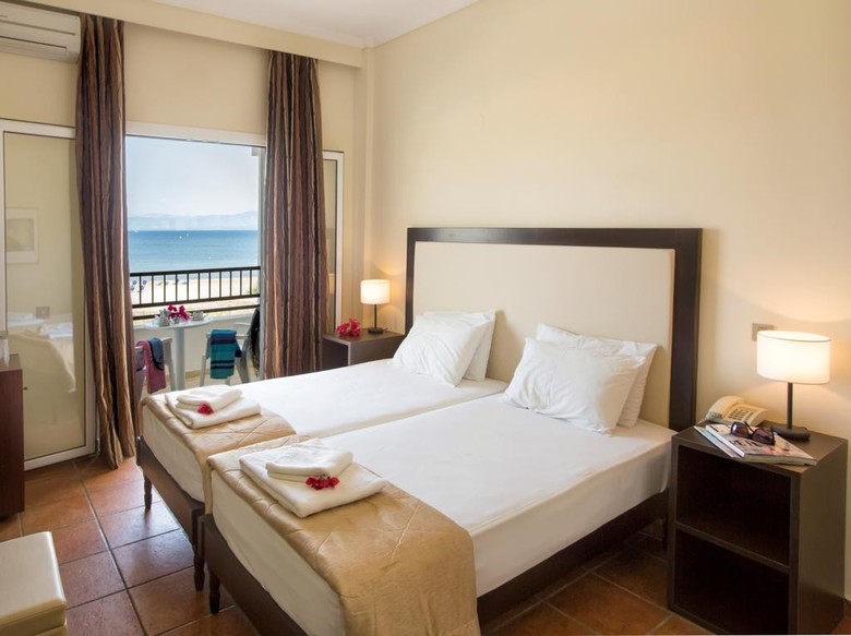 Hotel Island Beach - Solo Adultos